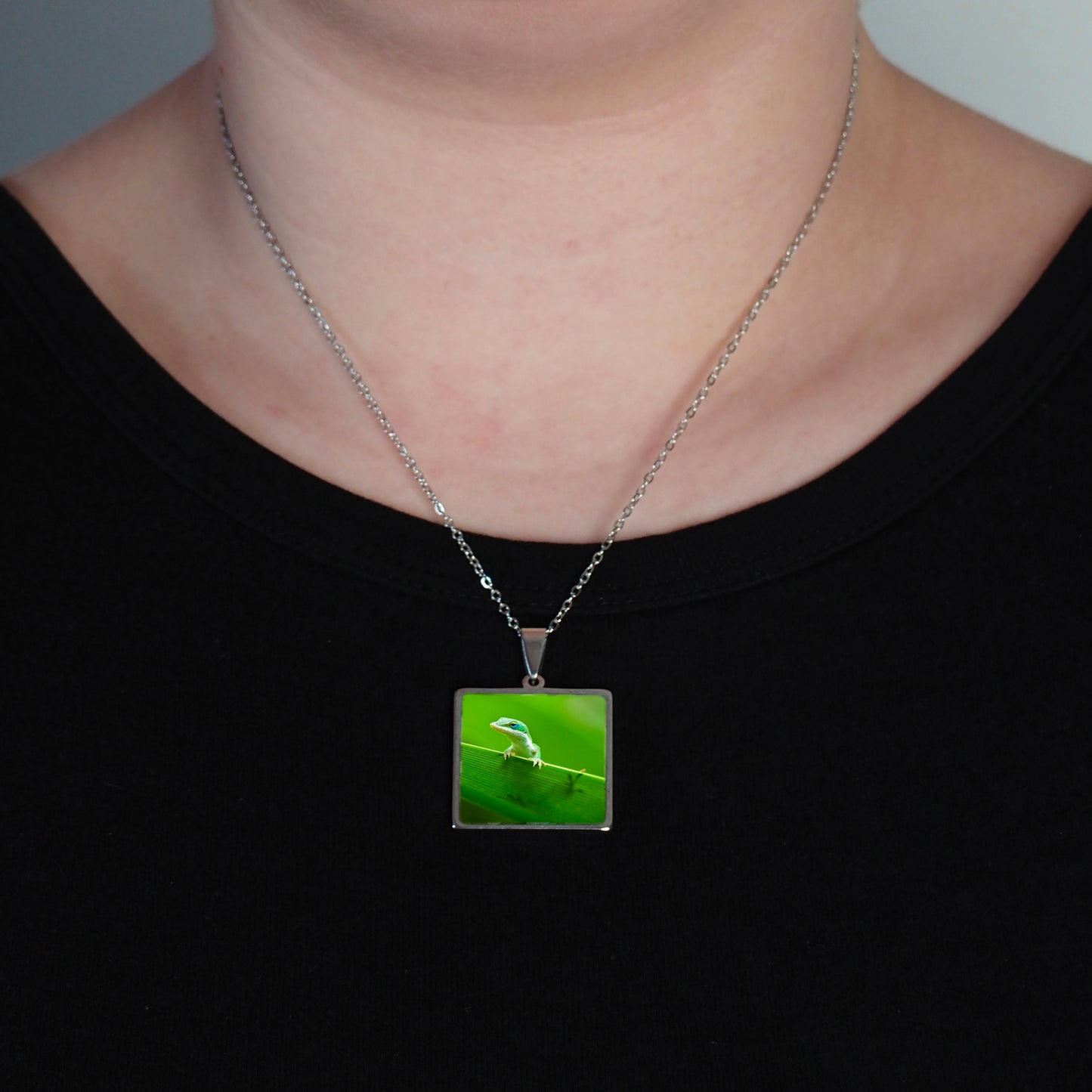 Little Anole necklace 25mm