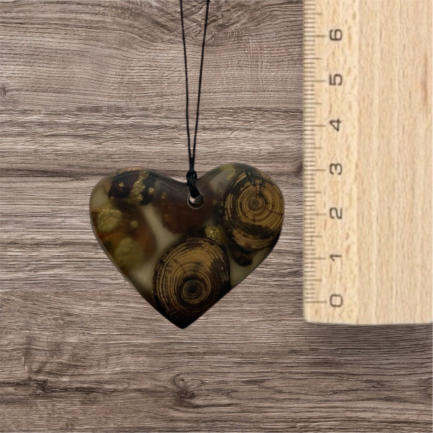 Heart Necklace / Clear Resin with Wood / rbc55