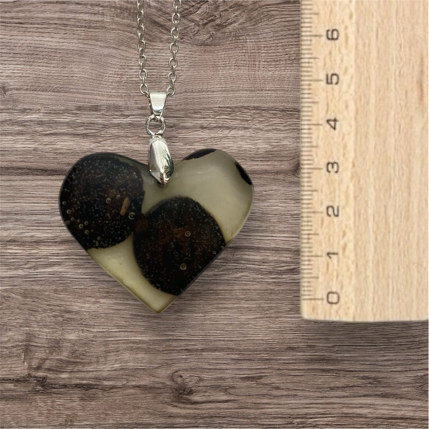Heart Necklace / Clear Resin with 3 Wooden Discs / rbc56