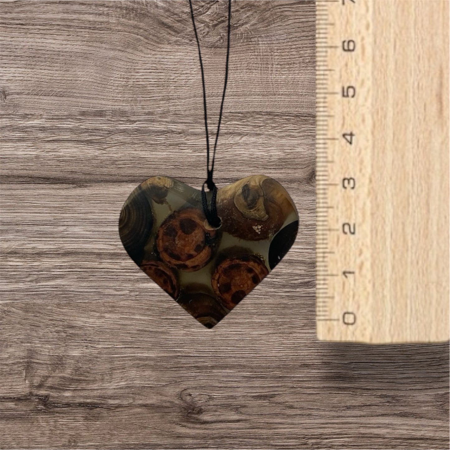 Heart Necklace / Clear Resin with Wood / rbc67