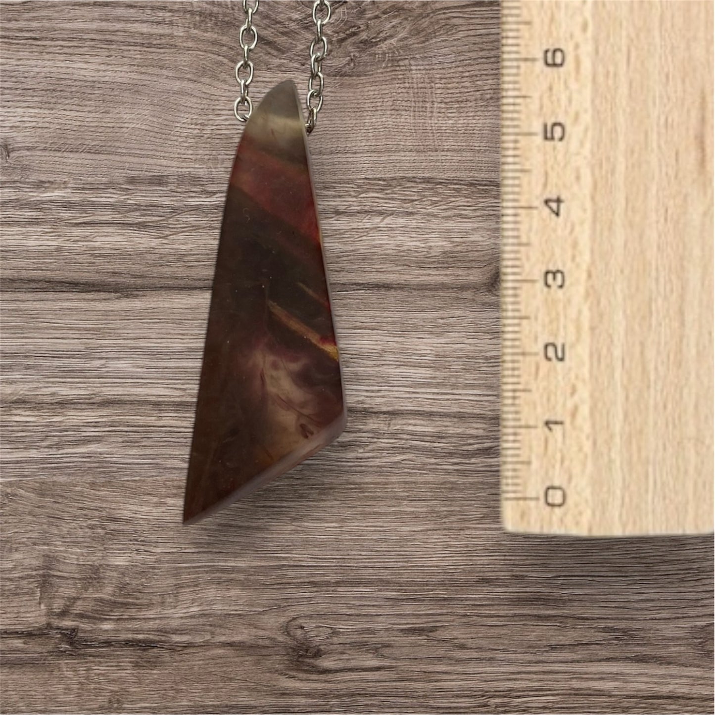 Purple-Pink Resin and Wood Necklace / RBC17