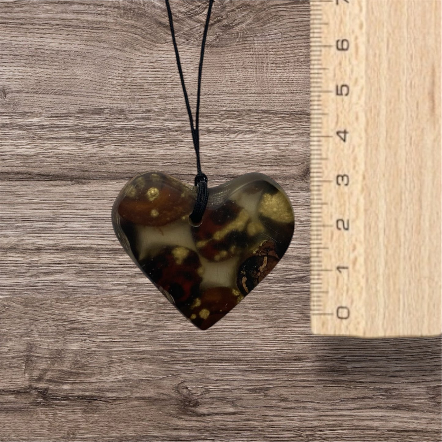 Heart Necklace / Clear Resin with Wood / rbc67