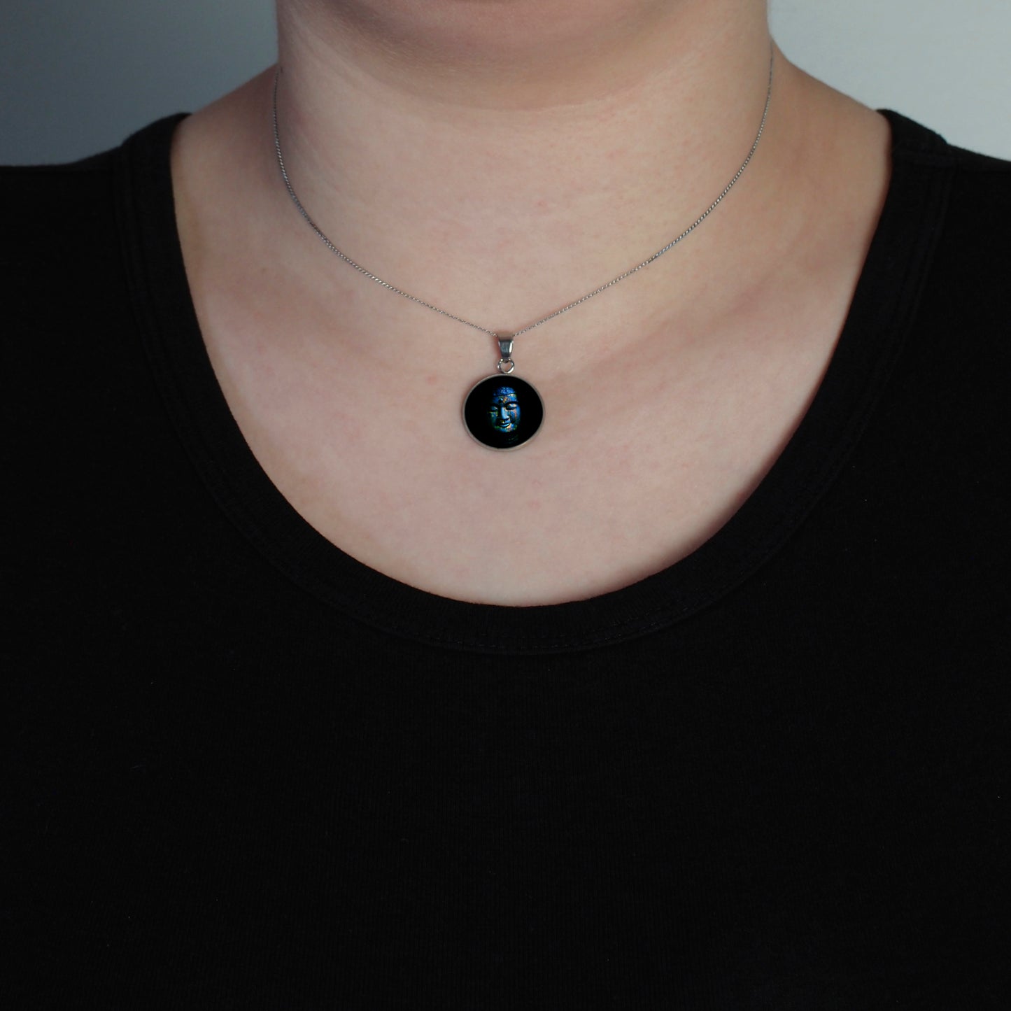 Blue Buddha necklace 18mm
