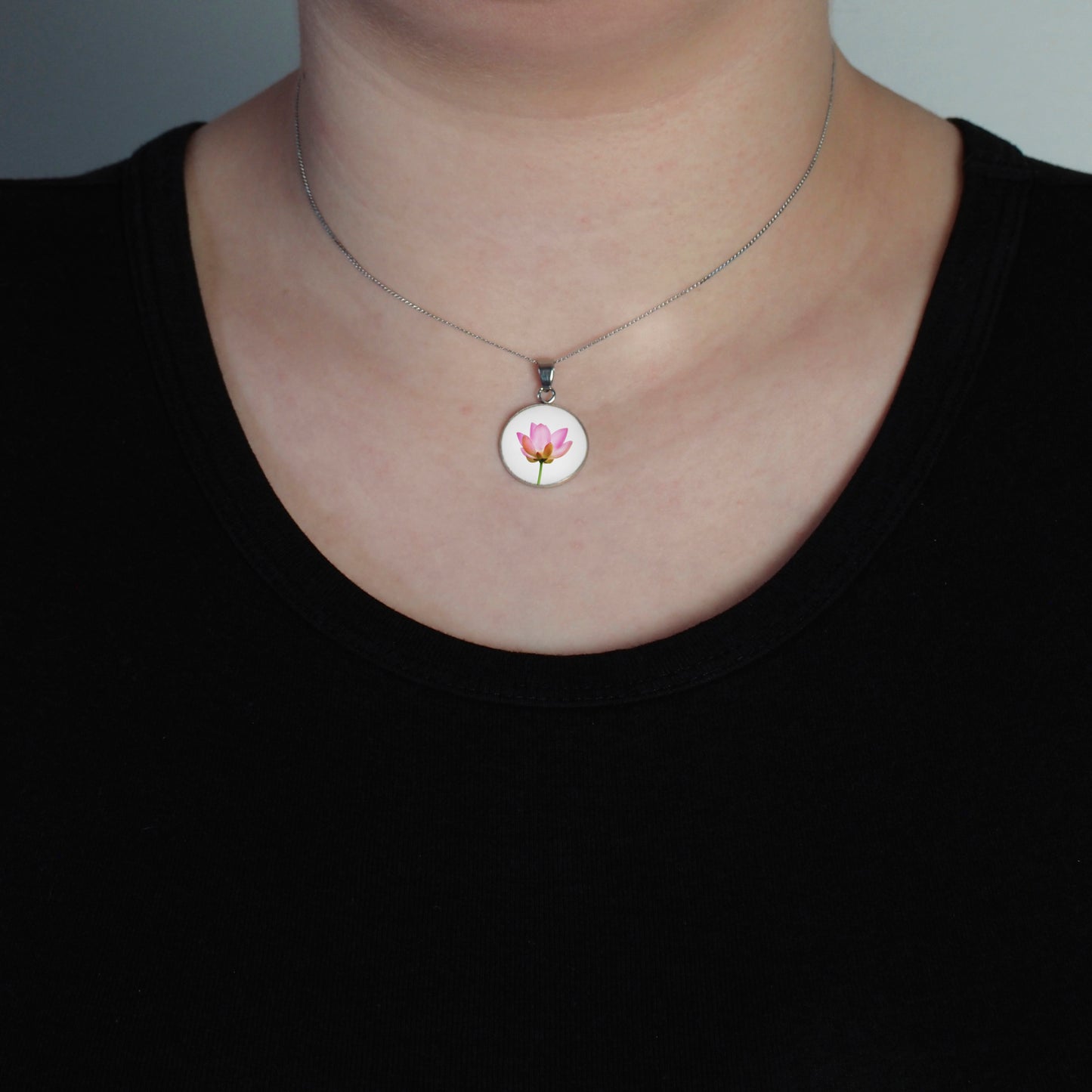 LOTUS necklace 18mm