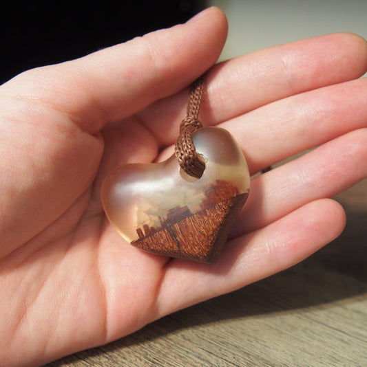 pendentif artisanal bois resine style naturel unique