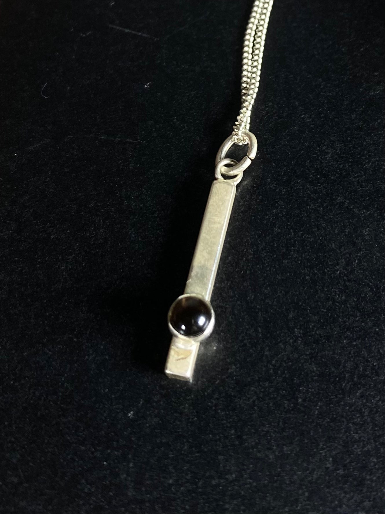 Colliers pendentif rectangulaire de 2,4 x 20 mm en argent sterling | Creationsjeanne