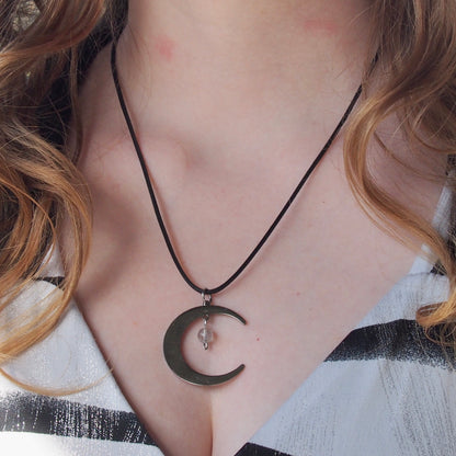 Stainless Steel Round Necklaces with Semi-Precious Stone