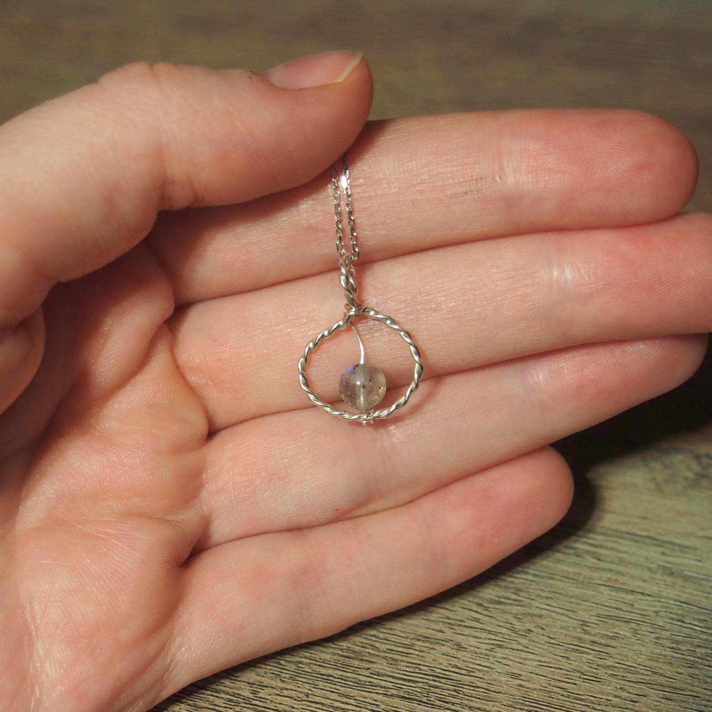 Colliers spirales en argent sterling avec pierre fine labradorite