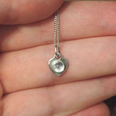 collier pour femme en argent | cœur en quartz blanc naturel
