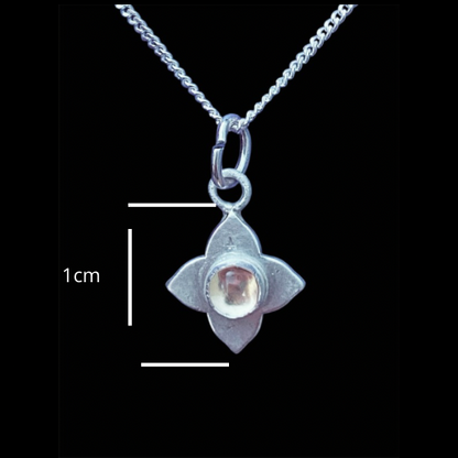 Collier pendentif, fleur 11 mm en argent sterling