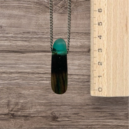 Collier ovale / résine bleue avec bois / rbc2