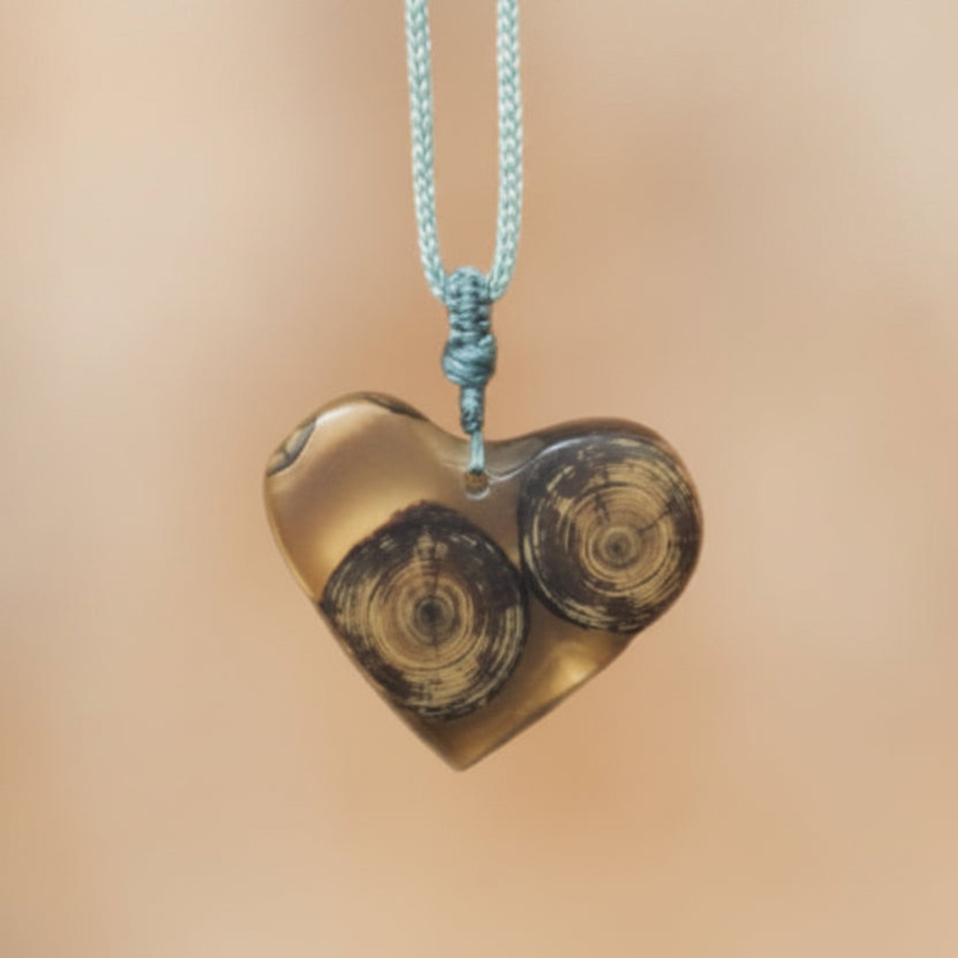 bijou fait main bois resine cadeau original
