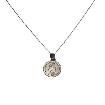 collier pour femme en argent fleur de cerisier en quartz fumé