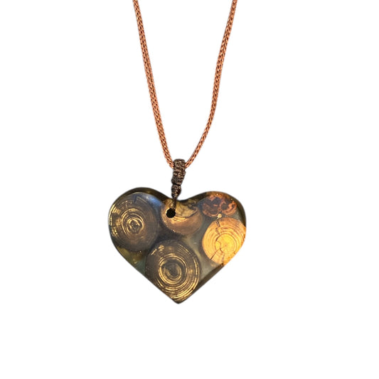 Collier cœur – Résine transparente et bois (RBC55)